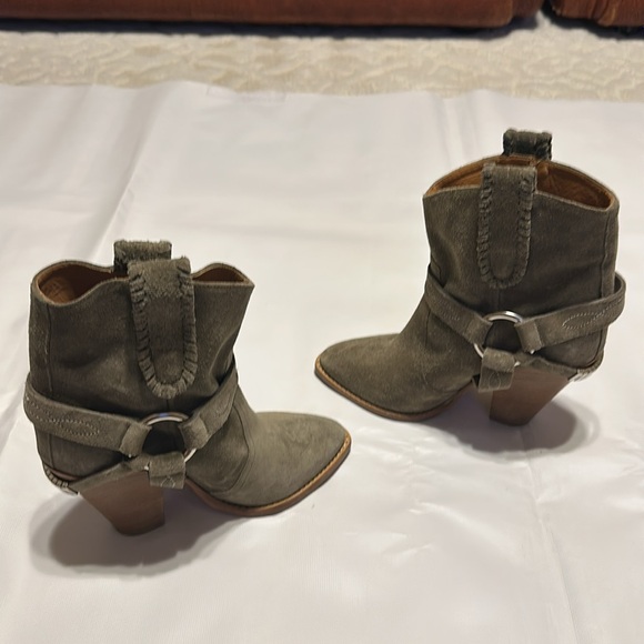 ETOILE ISABEL MARANT WESTERN ANKLE SUEDE BOOTIE SIZE 35 COLOR OLIVE GREEN - Picture 10 of 16